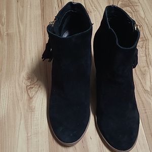 Aldo women's black suede booties fringe block heel size 8- Pre-owned.